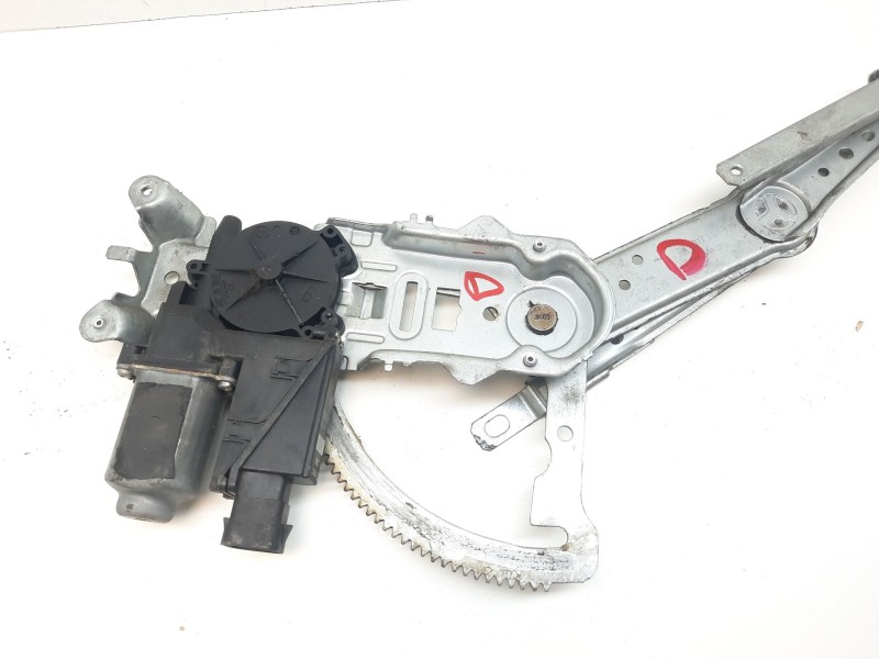 Recambio de elevalunas delantero derecho para opel corsa c 1.3 16v cdti cat (z 13 dt / ln9) referencia OEM IAM  30501 