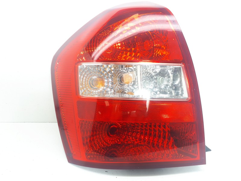 Recambio de piloto trasero izquierdo para kia cerato 2.0 ex crdi berlina (4-ptas.) referencia OEM IAM   