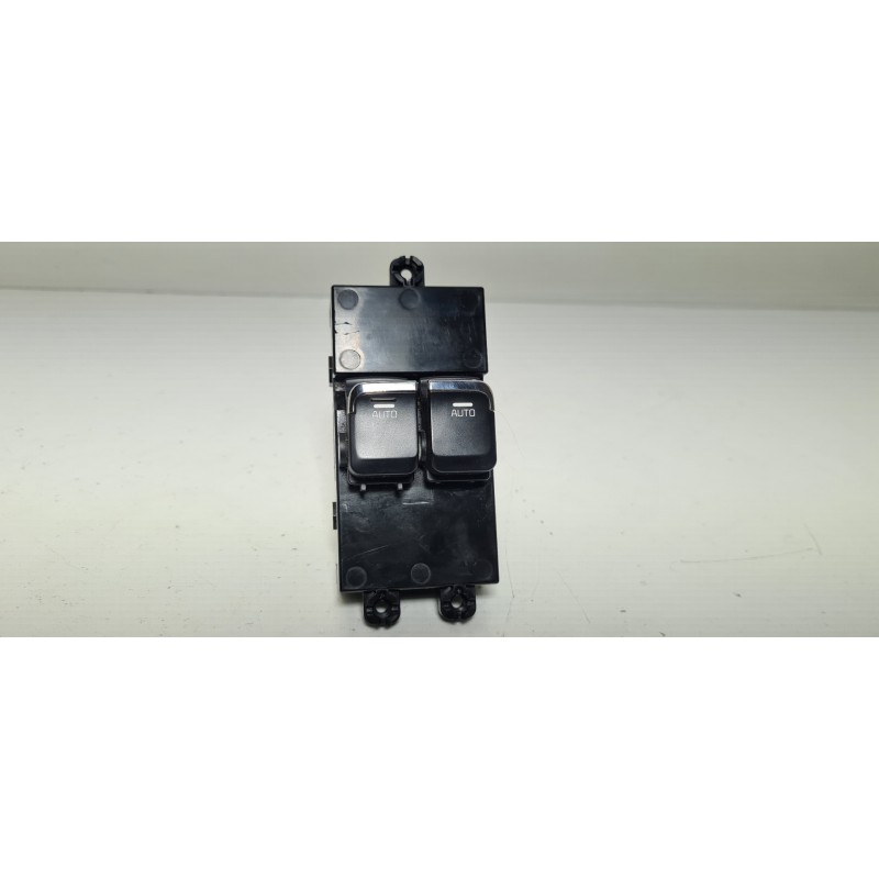 Recambio de mando elevalunas delantero izquierdo para kia ceed concept referencia OEM IAM 93570A2300 4C249A1000 