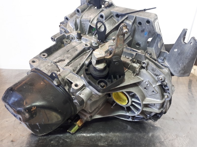Recambio de caja cambios para renault megane ii berlina 5p authentique referencia OEM IAM JR5102  