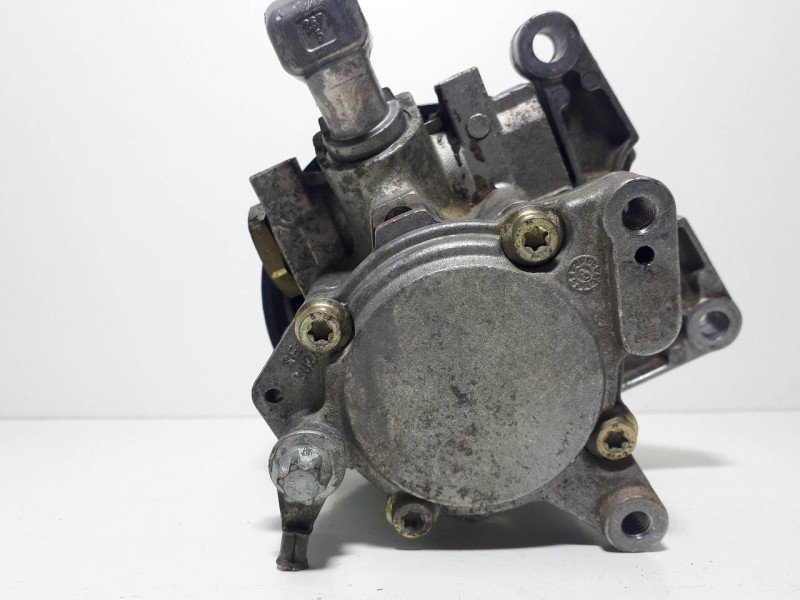 Recambio de bomba direccion para mercedes-benz clase clk (w208) coupe 320 (208.365) referencia OEM IAM 0024662401  