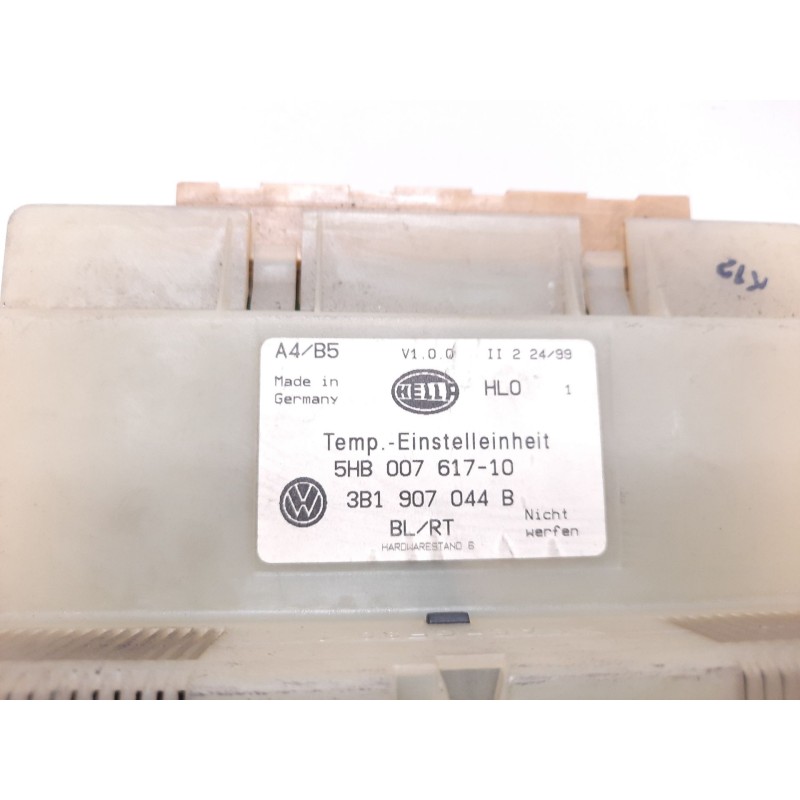 Recambio de mando climatizador para volkswagen golf iv berlina (1j1) 1.9 tdi referencia OEM IAM 3B1907044B 31096 5HB007617