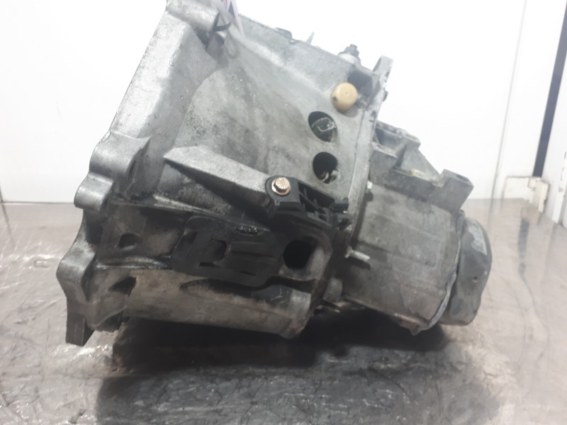 Recambio de caja cambios para citroën c4 berlina collection referencia OEM IAM 20DM75  