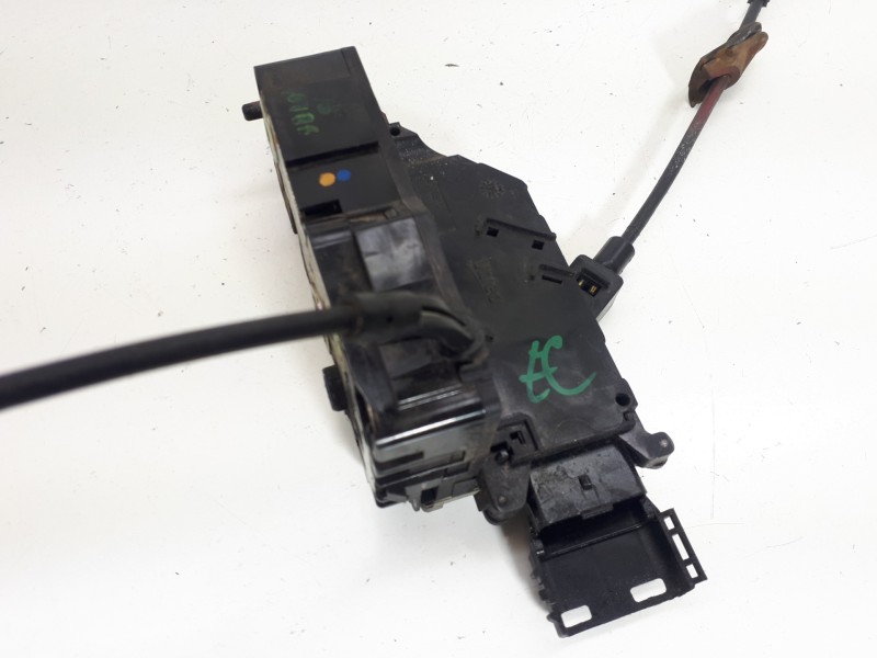 Recambio de cerradura puerta delantera derecha para peugeot 207 xad referencia OEM IAM   