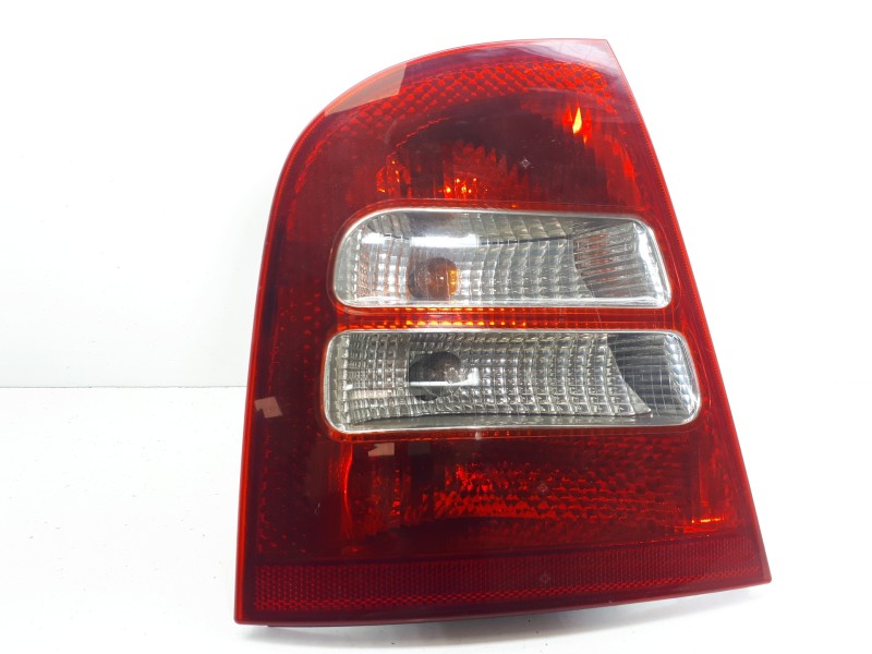 Recambio de piloto trasero izquierdo para skoda octavia berlina (1u2) ambiente referencia OEM IAM 1U6945095 YU3X13405BA 