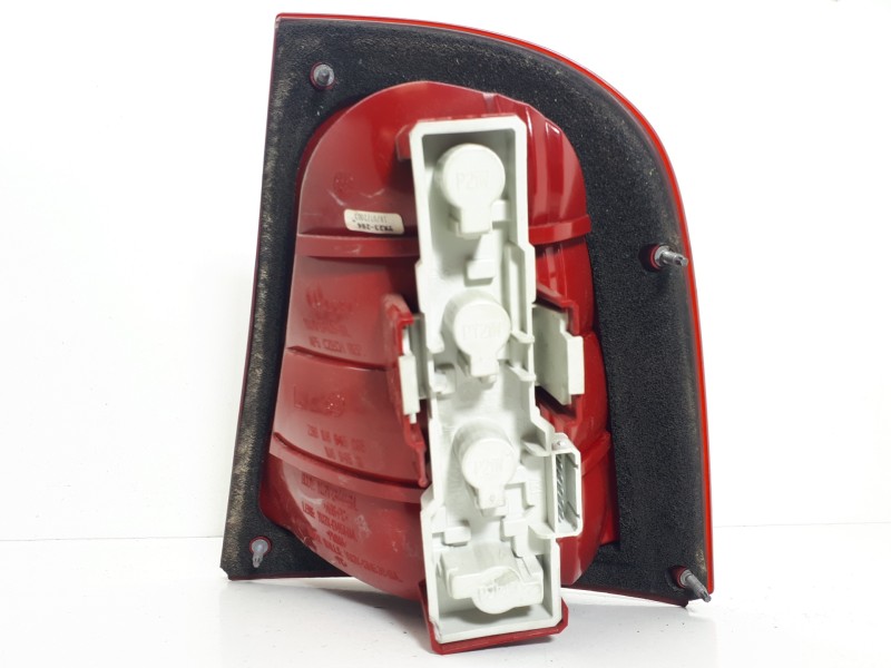 Recambio de piloto trasero izquierdo para skoda octavia berlina (1u2) ambiente referencia OEM IAM 1U6945095 YU3X13405BA 