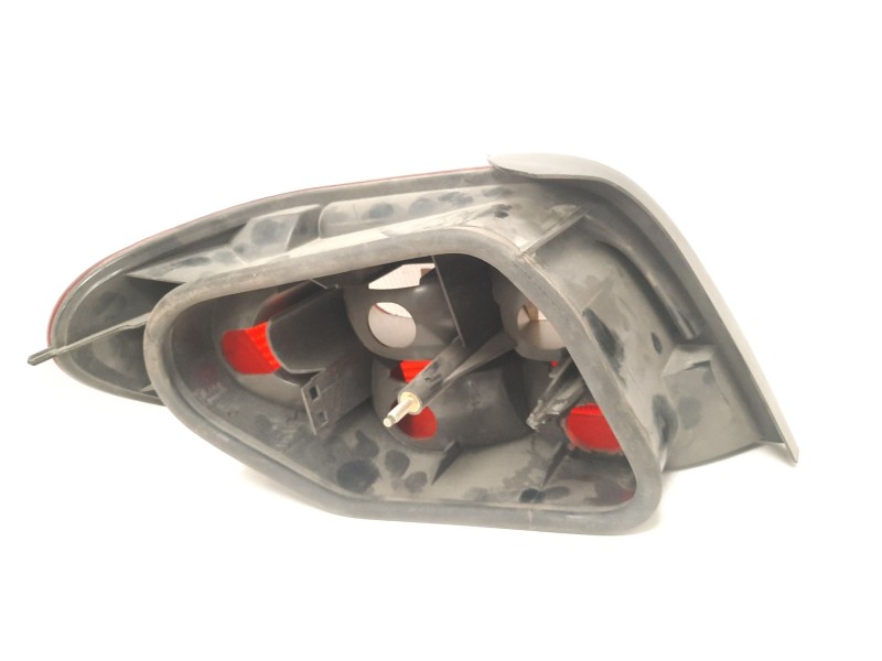 Recambio de piloto trasero derecho para citroën xsara berlina 1.9 diesel referencia OEM IAM  5015 