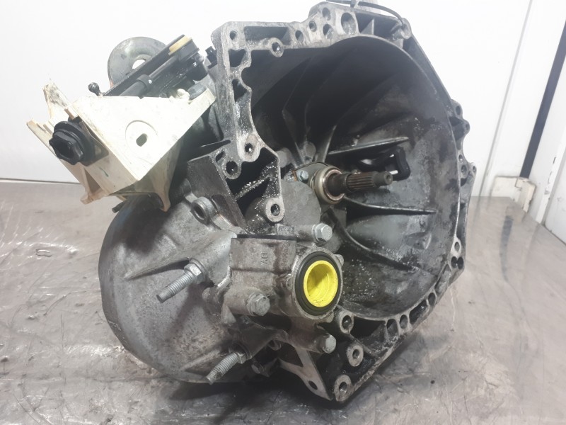 Recambio de caja cambios para citroën c4 berlina collection referencia OEM IAM 20DM75  