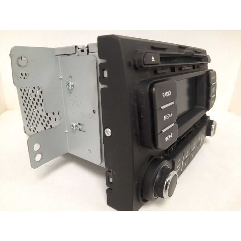 Recambio de sistema audio / radio cd para kia rio iii (ub) 1.25 cvvt referencia OEM IAM 961701W750CA AM110IHEE 