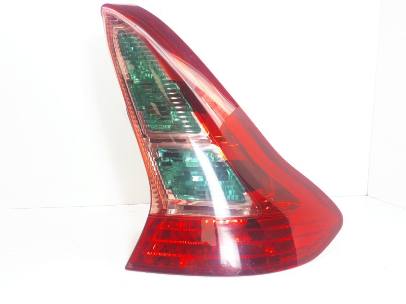 Recambio de piloto trasero derecho para citroën c4 coupe by loeb referencia OEM IAM 9646801677  