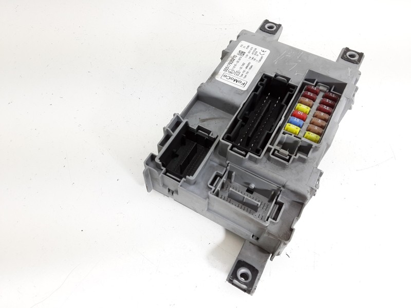 Recambio de caja reles / fusibles para ford ka (ccu) urban referencia OEM IAM 00517935210  