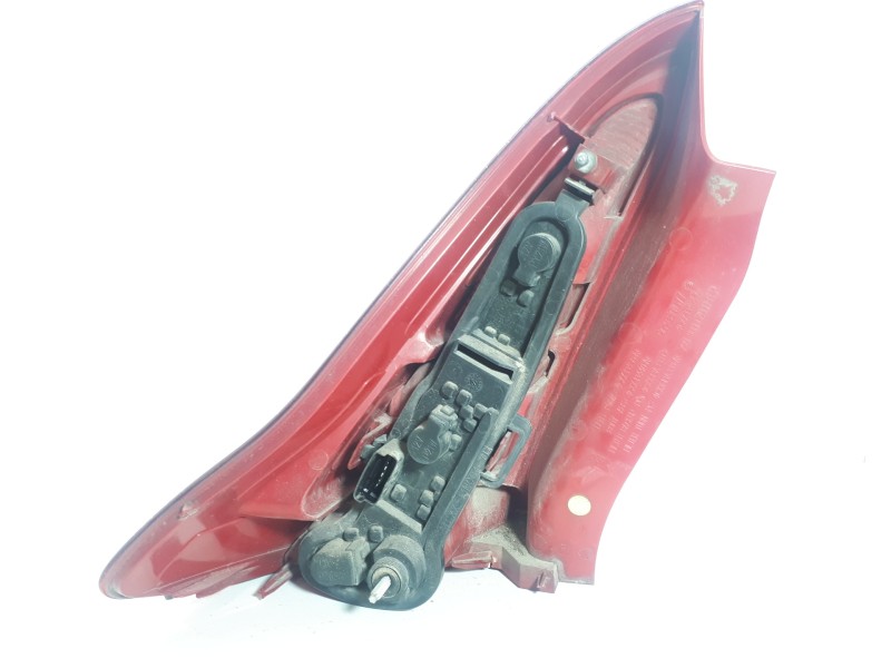 Recambio de piloto trasero derecho para citroën c4 coupe by loeb referencia OEM IAM 9646801677  