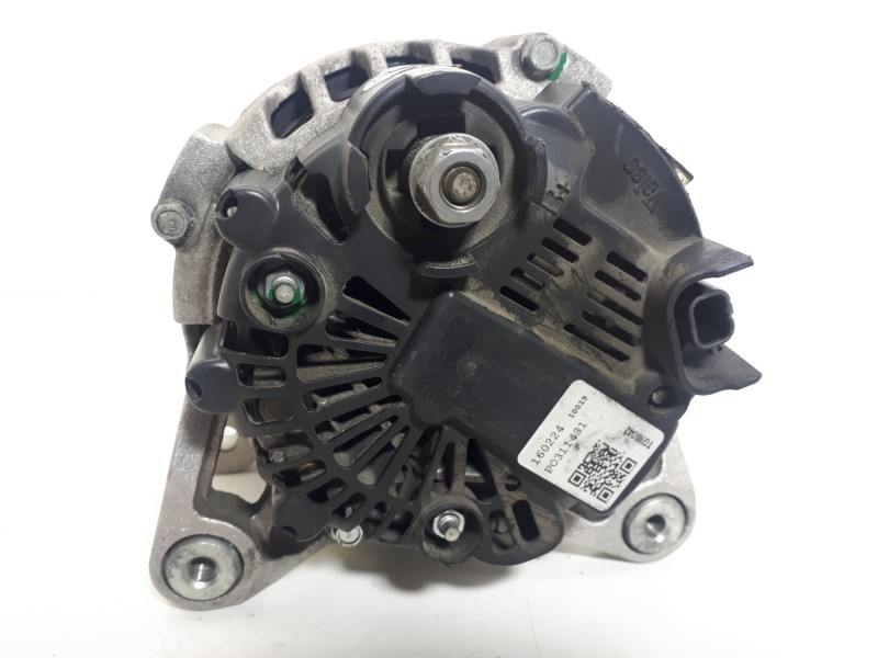 Recambio de alternador para renault clio iii evolution referencia OEM IAM  TG9B042 LRA02881