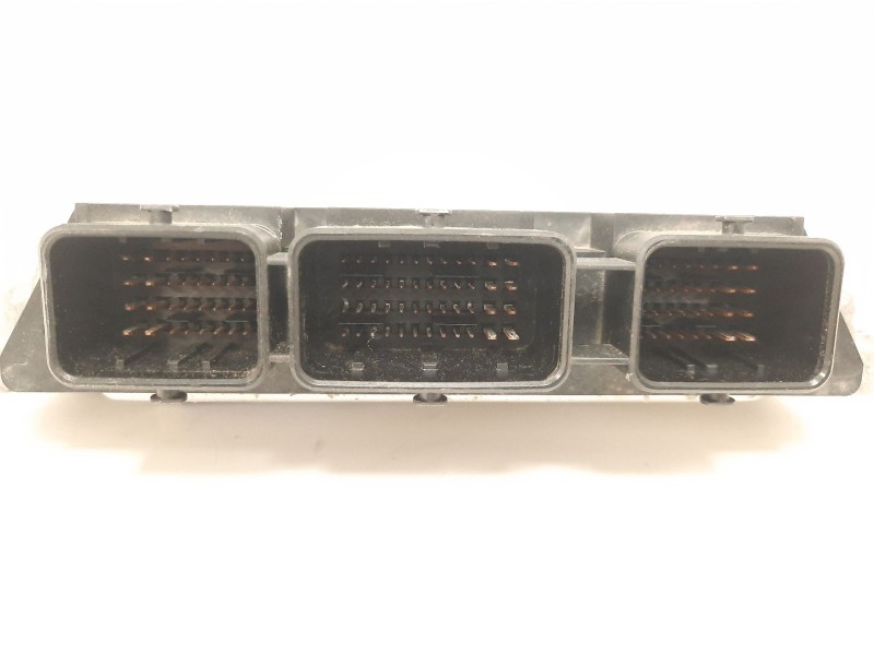 Recambio de centralita motor uce para peugeot 308 confort referencia OEM IAM 9664843780 0281013872 9353958980