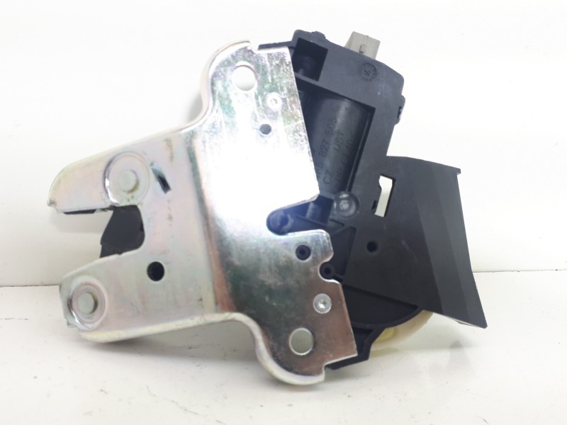 Recambio de cerradura maletero / porton para volkswagen passat berlina (3c2) advance referencia OEM IAM 4F5827505D  