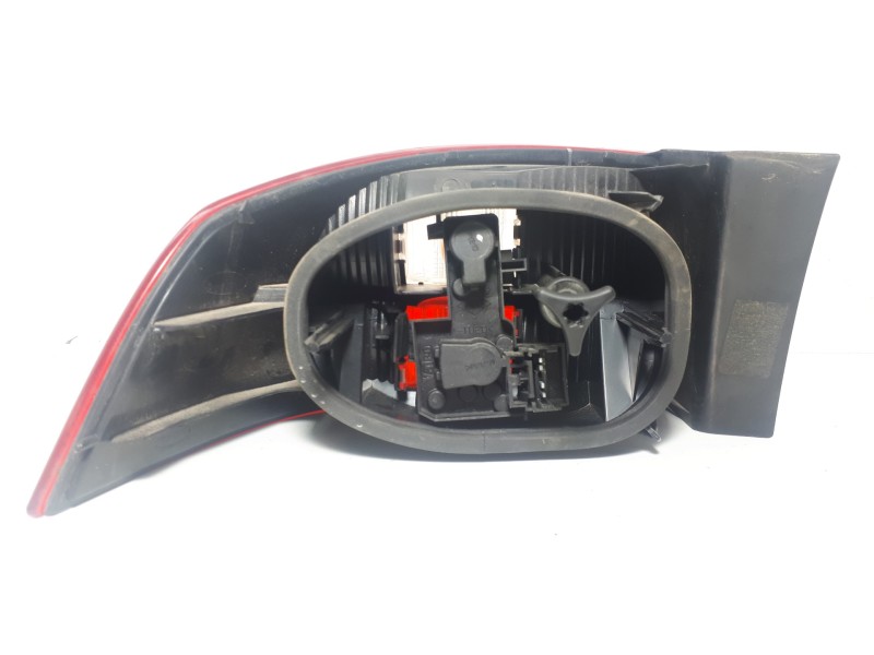 Recambio de piloto trasero derecho para renault laguna ii (bg0) authentique referencia OEM IAM 8200002474  