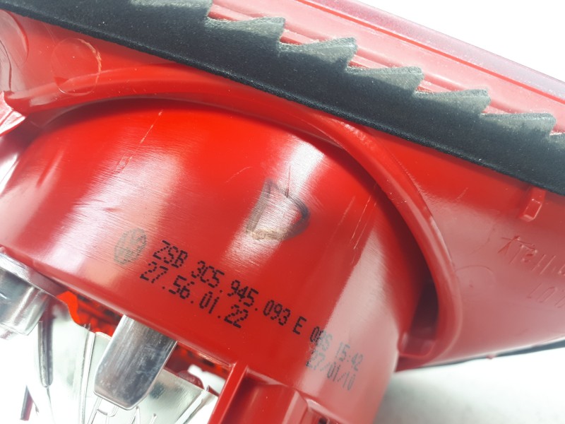 Recambio de piloto trasero derecho interior para volkswagen passat berlina (3c2) advance referencia OEM IAM 3C5945093E  