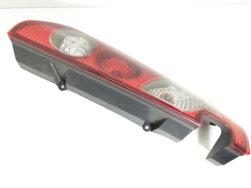 Recambio de piloto trasero izquierdo para renault kangoo authentique referencia OEM IAM 8200419949 69073495 