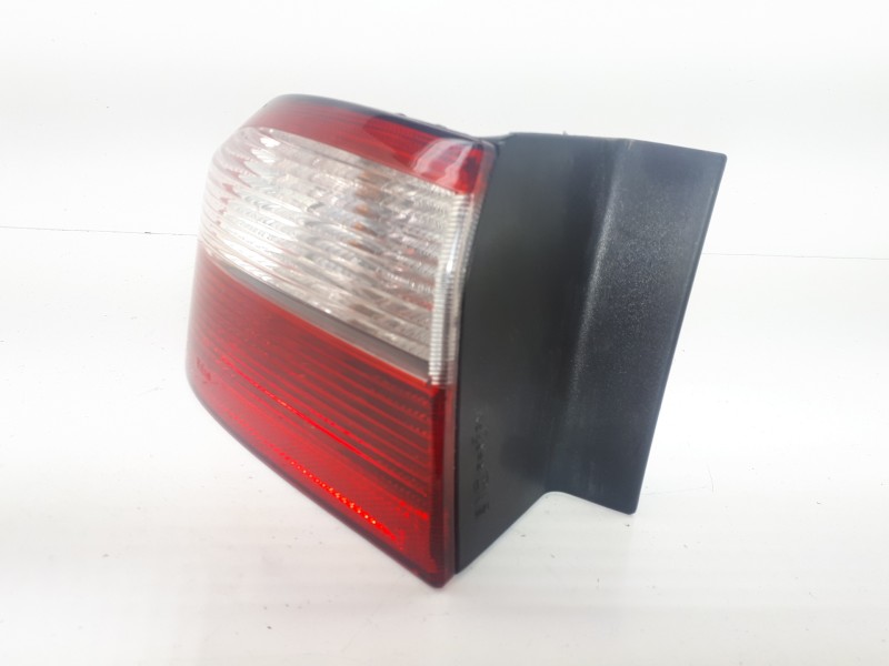 Recambio de piloto trasero izquierdo para renault laguna ii (bg0) authentique referencia OEM IAM 8200002473  