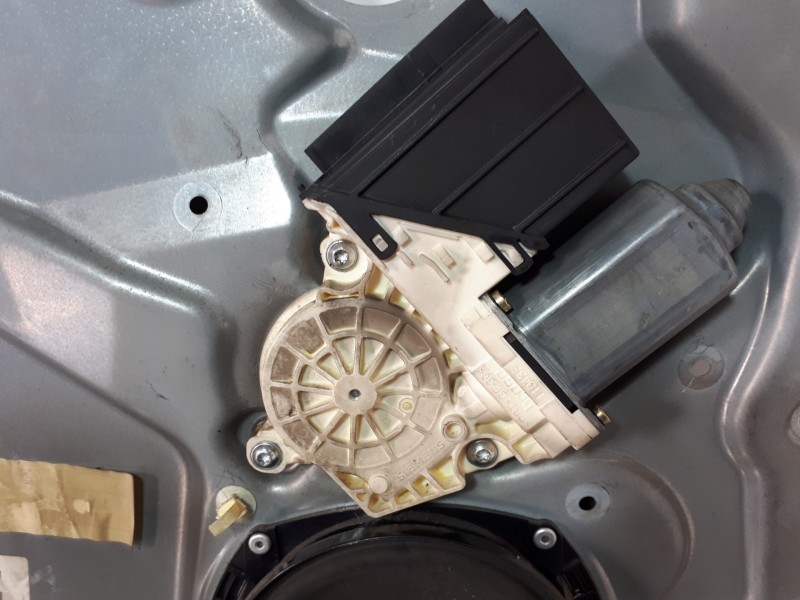 Recambio de elevalunas delantero izquierdo para seat cordoba berlina (6l2) fresh referencia OEM IAM 6L4837751CM  