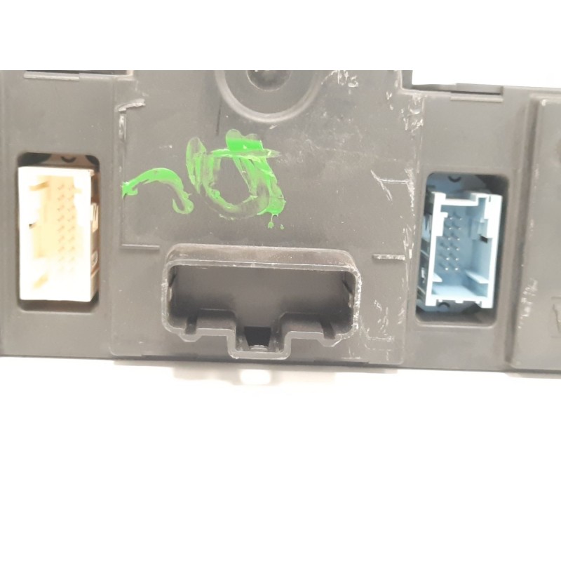 Recambio de mando climatizador para renault megane ii berlina 3p 1.5 dci diesel referencia OEM IAM 8200344840  