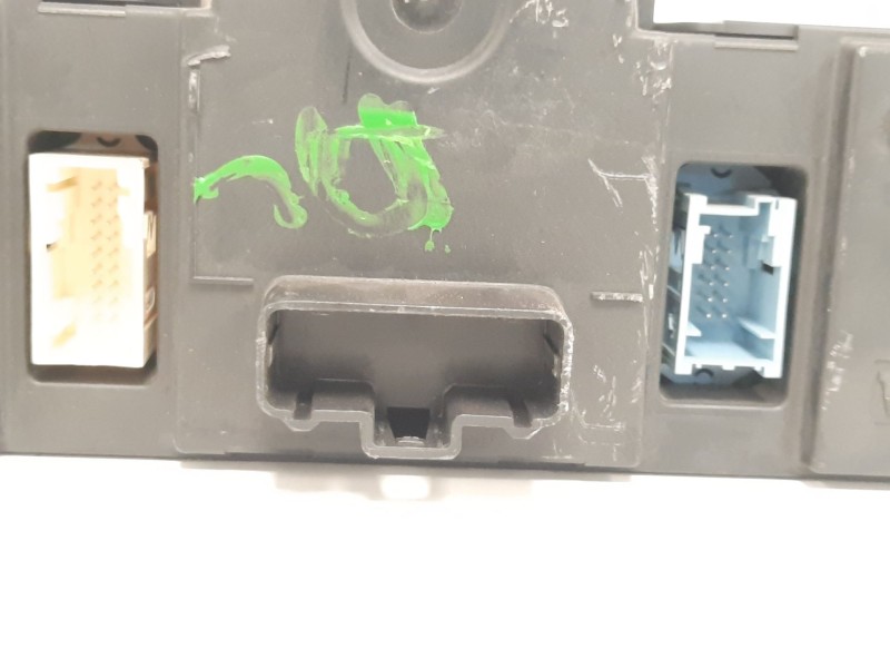 Recambio de mando climatizador para renault megane ii berlina 3p 1.5 dci diesel referencia OEM IAM 8200344840  