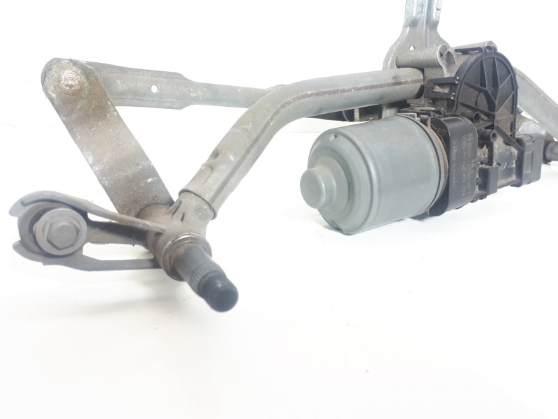 Recambio de motor limpia delantero para peugeot 207 xs referencia OEM IAM 9650380780 0390241540 