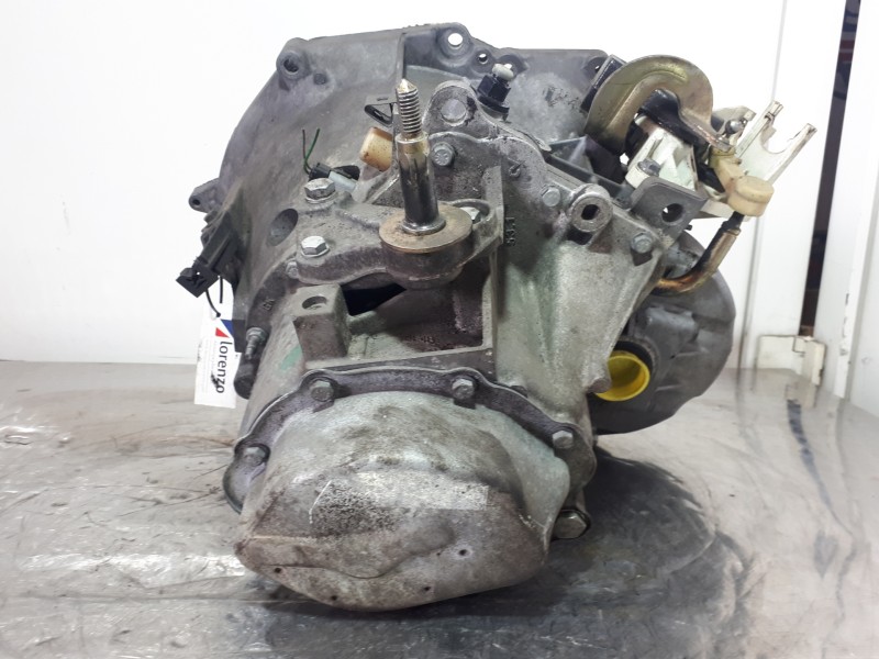 Recambio de caja cambios para citroën c4 berlina collection referencia OEM IAM 20DM75  