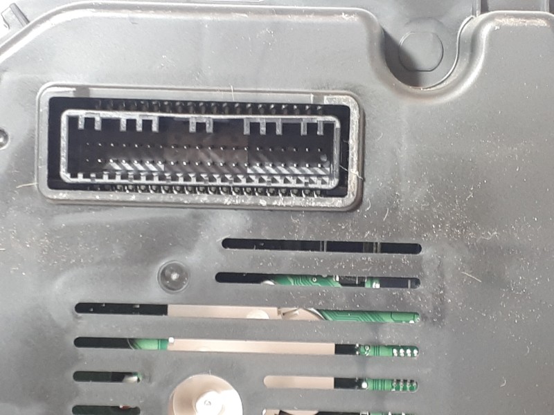 Recambio de cuadro instrumentos para hyundai tucson (tl, tle) 2.0 crdi referencia OEM IAM 94013D7730 A2C9835160401 M318